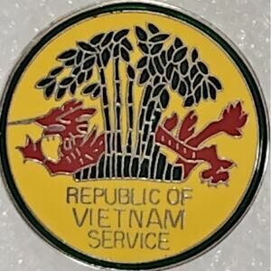 Republic of Vietnam Service Novelty Hat/Lapel/Brooch Pin, Enamel Metal